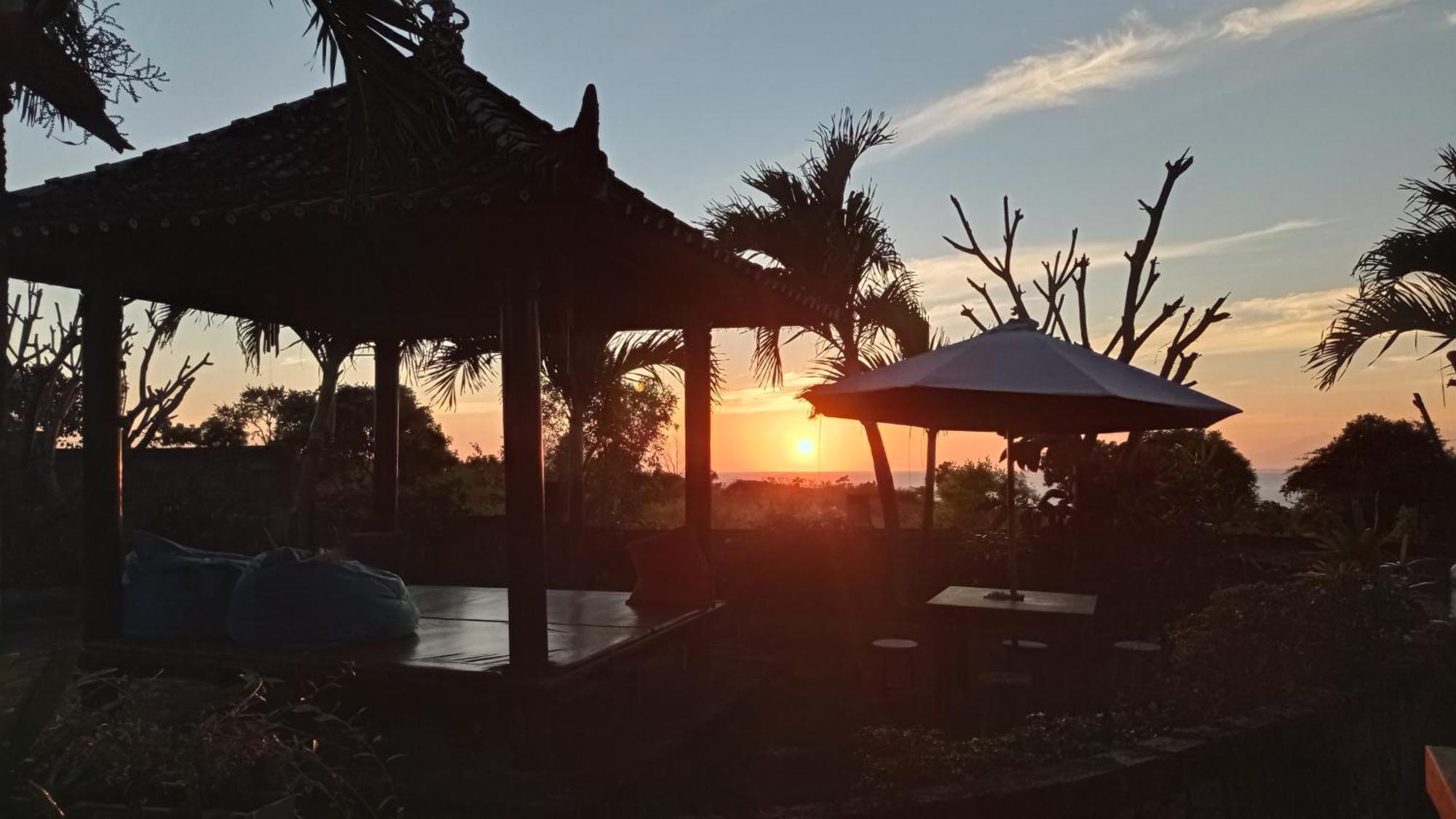 Khrisna Sunrise Homestay Tulamben Bilik gambar