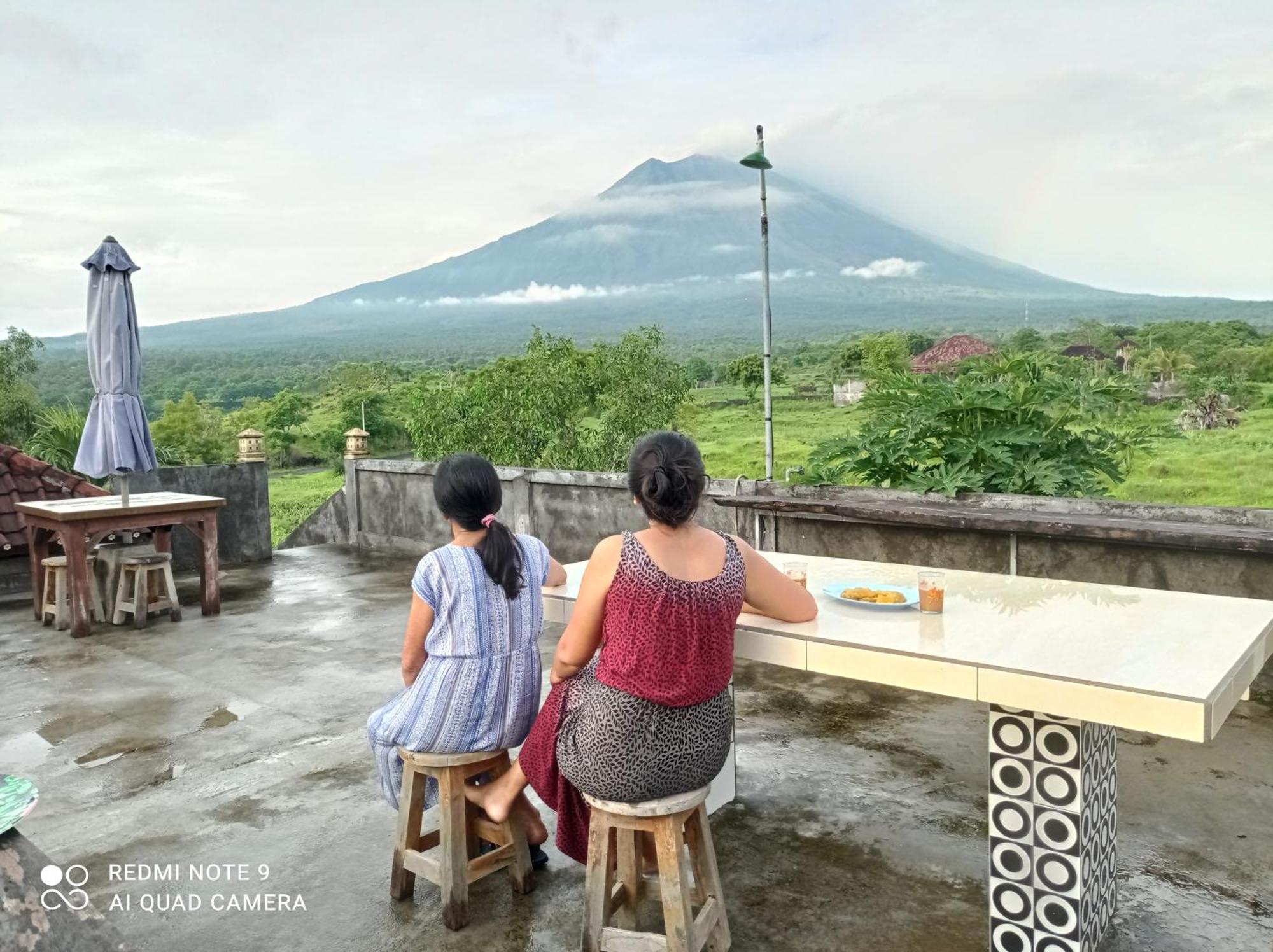 Khrisna Sunrise Homestay Tulamben Bilik gambar